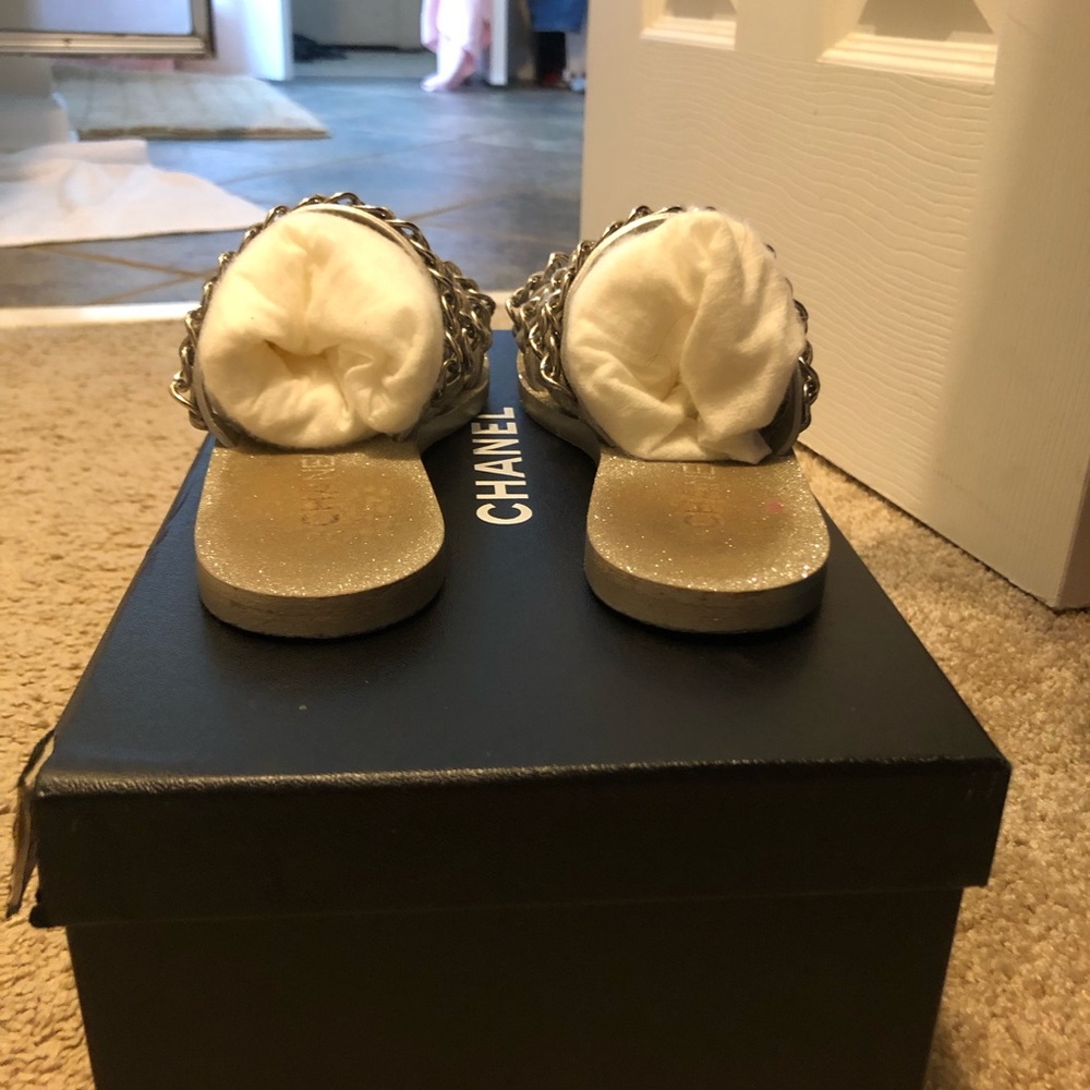 CHANEL Sandals - Picture 3 of 7